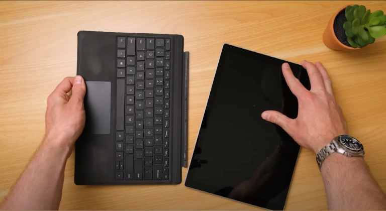 کیبورد سرفیس پرو 5