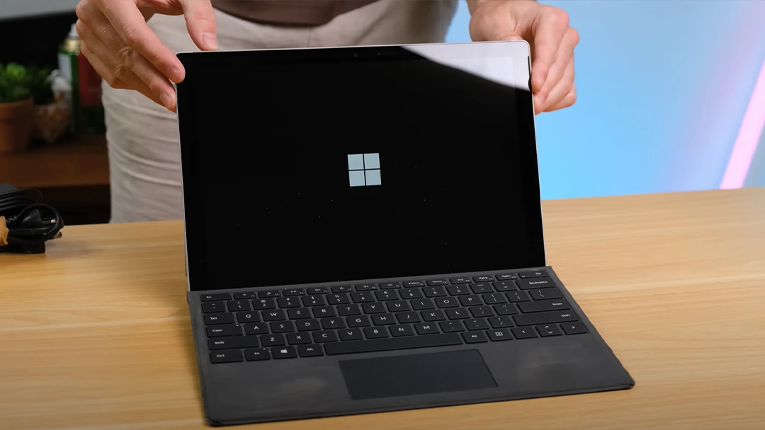 لپ تاپ نسل هفت surface pro 5