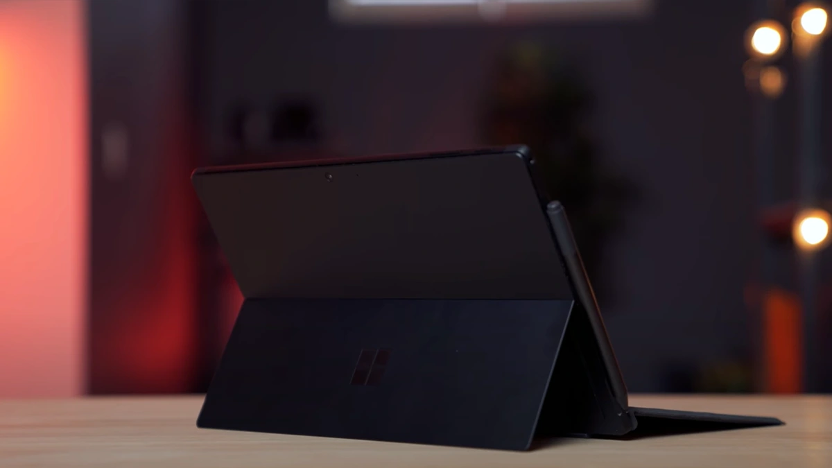 طراحی سرفیس پرو 6