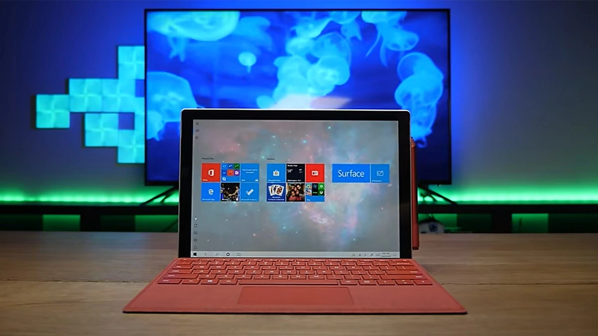 سرفیس پرو 7 پلاس سیم کارت خور